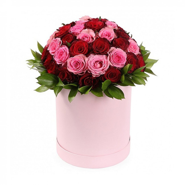 Букет цветов "Шляпная коробка Магия"